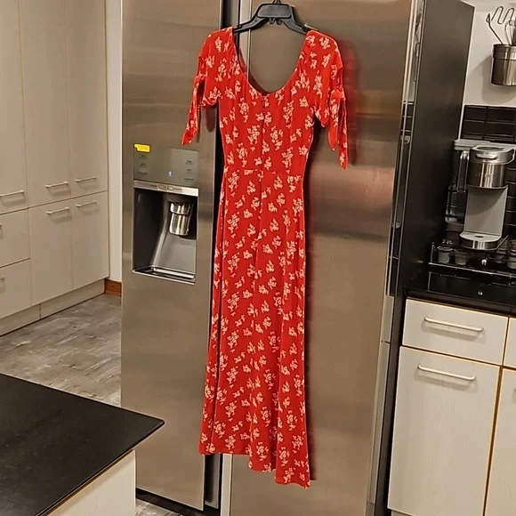 💕REFORMATION💕 Meredith Dress ~ Red Floral Print 0